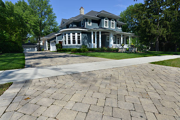 Best Professional Driveway Pavers  in Pine City, MN